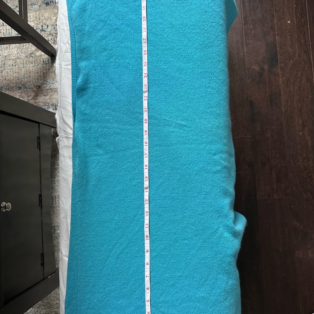 Claudia Nichole 100% Cashmere Turquoise Poncho Wrap OS Luxury Sweater - Picture 6 of 9